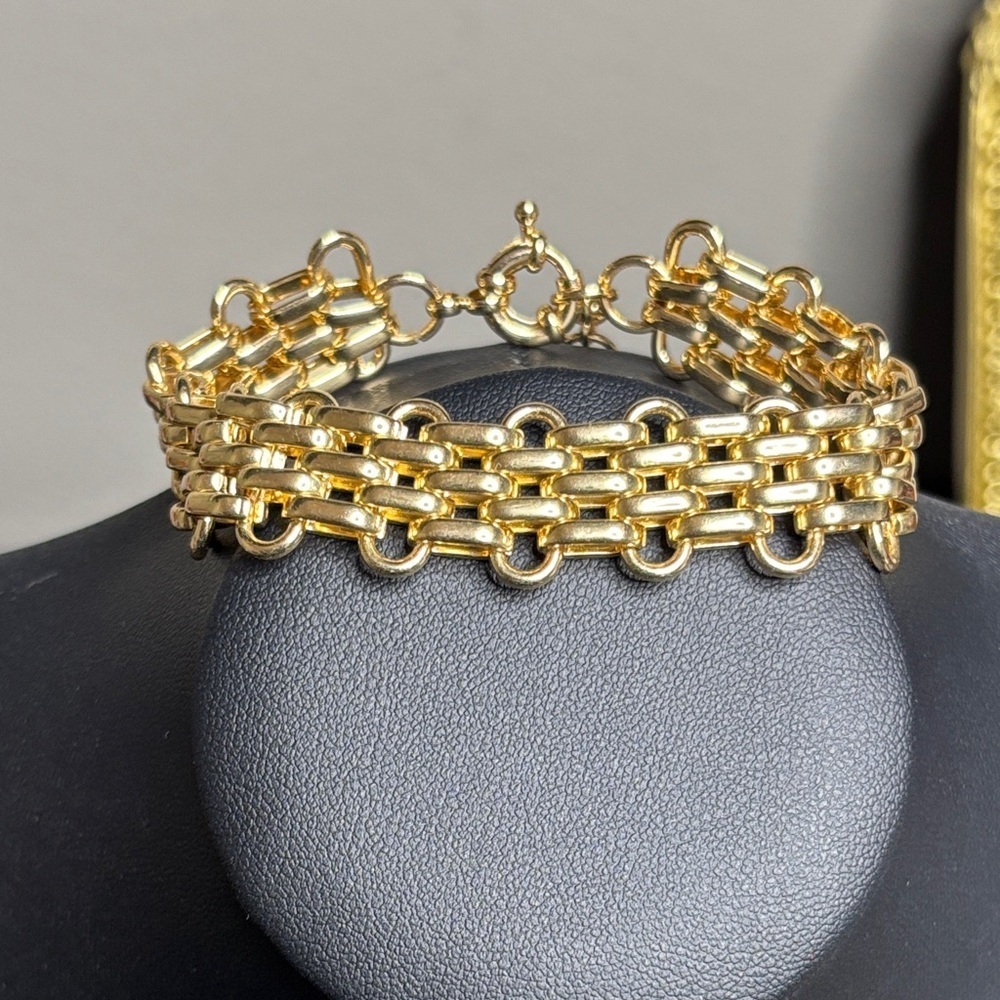Three Link Rollo Gold Tone Bracelet